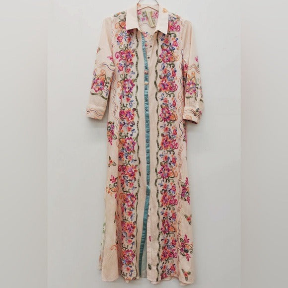 ARATTA- Western Boho Chic Vibrant Embroidered Beauty Mark Maxi Duster