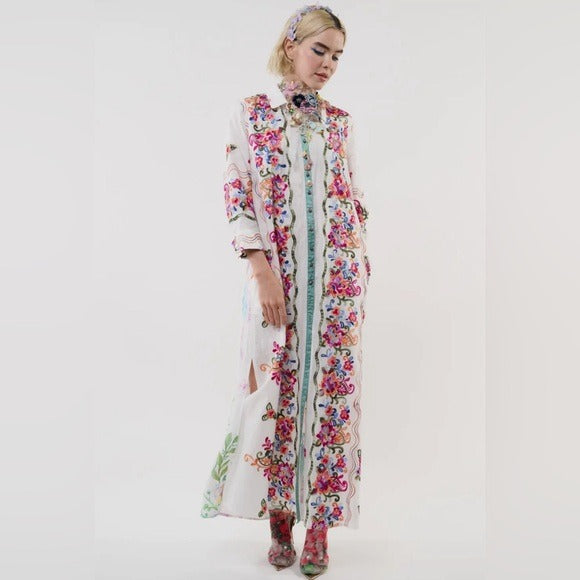 ARATTA Western Boho Chic Embroidered Button Up Duster