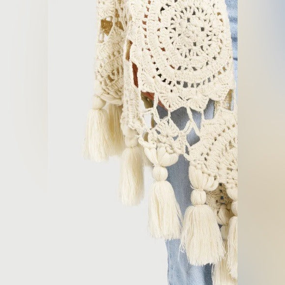 Anthropologie SAACHI Cozy Oversized Boho Crochet Sunshine Shawl