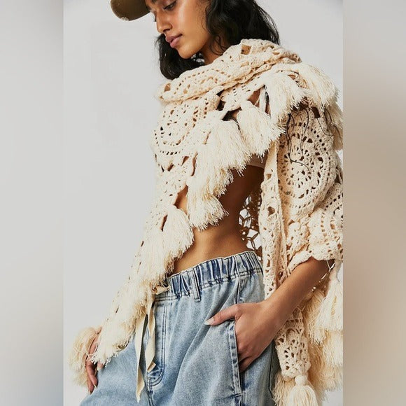 Anthropologie SAACHI Cozy Oversized Boho Crochet Sunshine Shawl