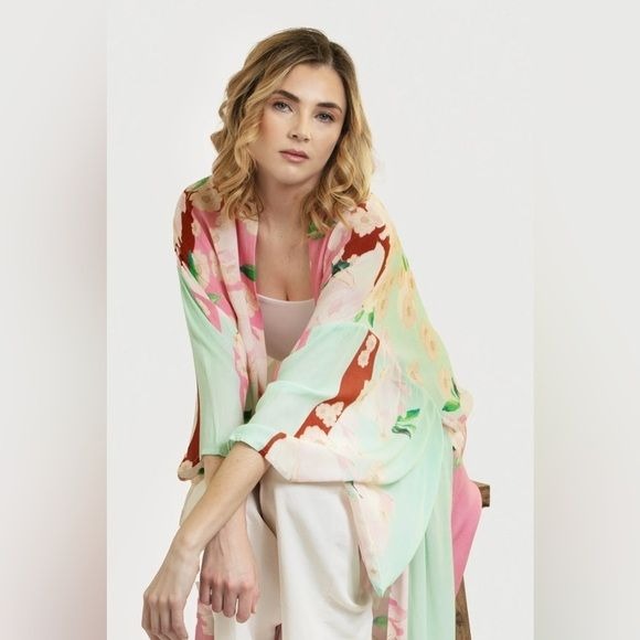 SAACHI Anthropologie Springtime Florals Kimono OS