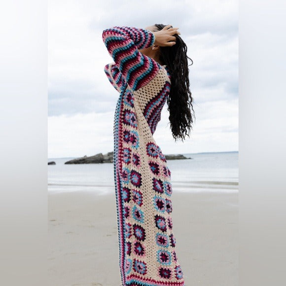 Anthropologie SAACHI Cozy Oversized Boho Granny Square Crochet Kimono Sw…