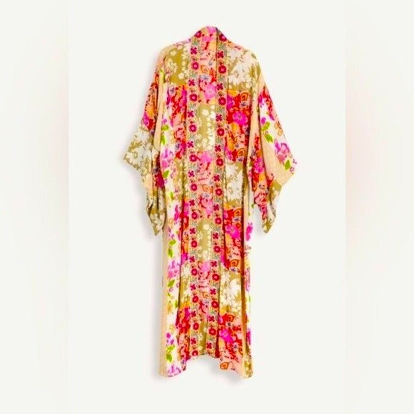 SAACHI Anthropologie- Lace Embroidered Floral Kimono OS